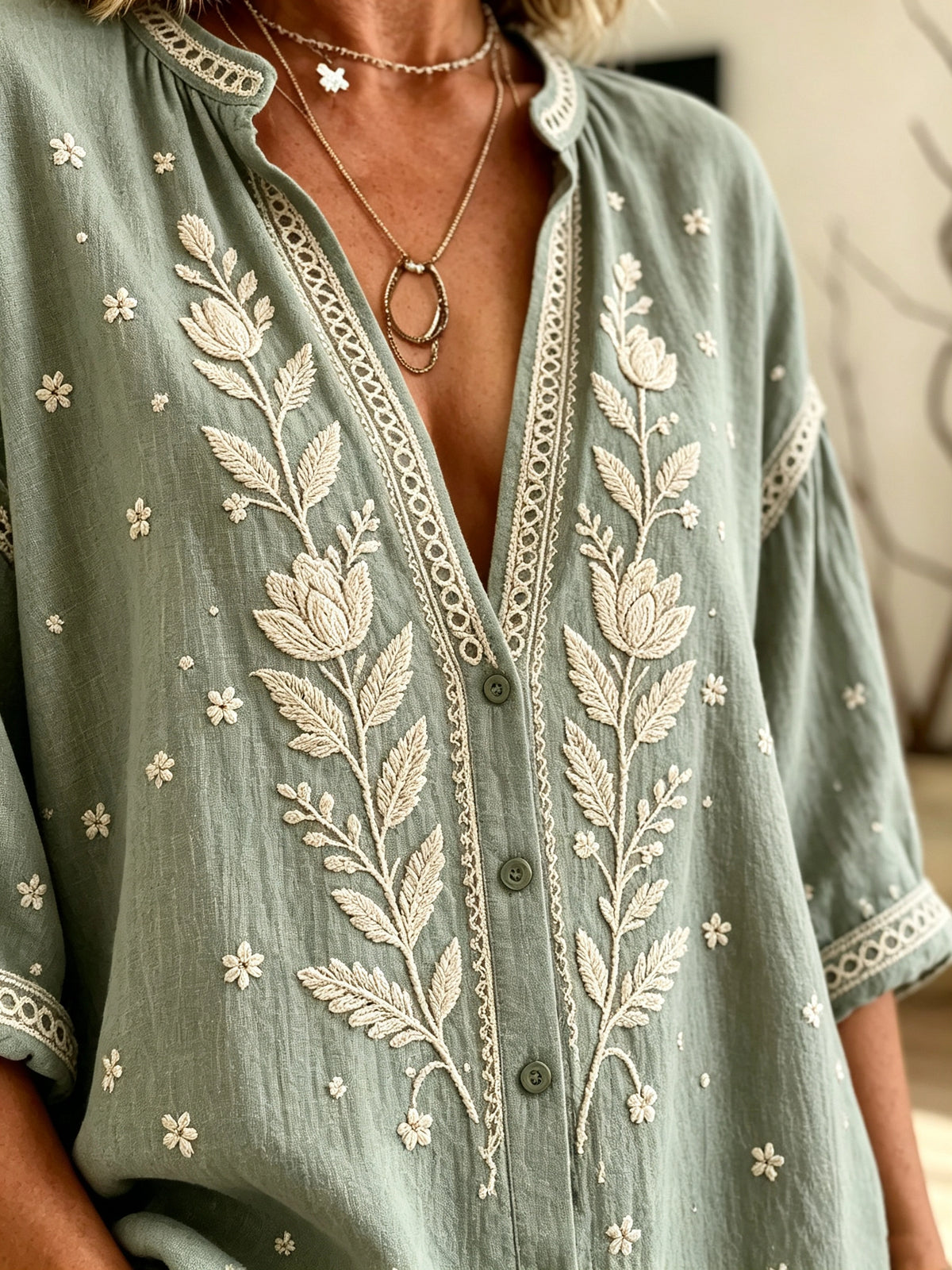 Women's Botanical Leaf Print Button-Down Shirt