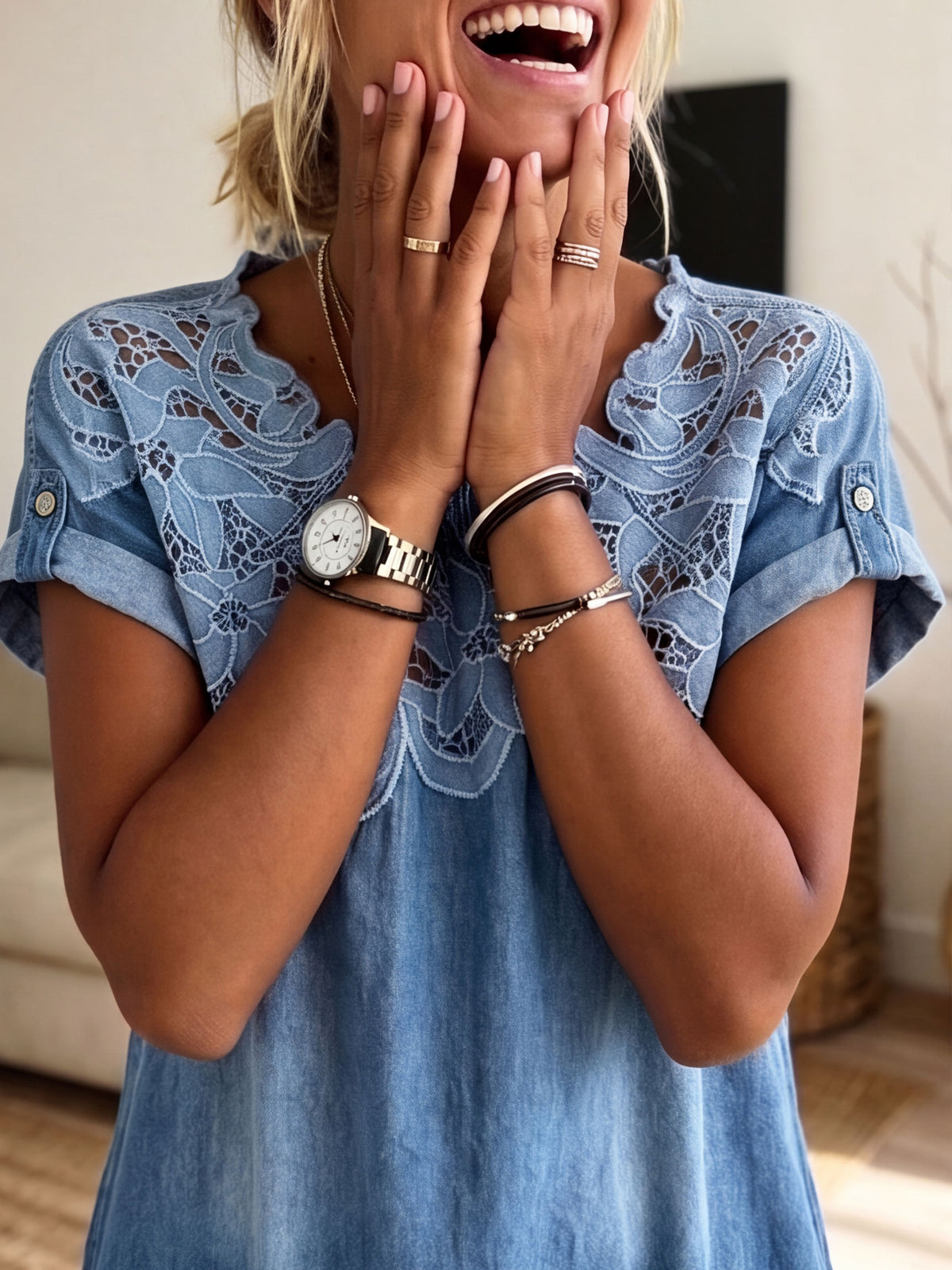 Women's Lace Yoke Spliced Denim Shift Dress With Front Pockets